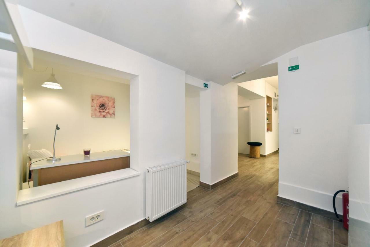 Ban Jelacic Apartment Zagreb Extérieur photo