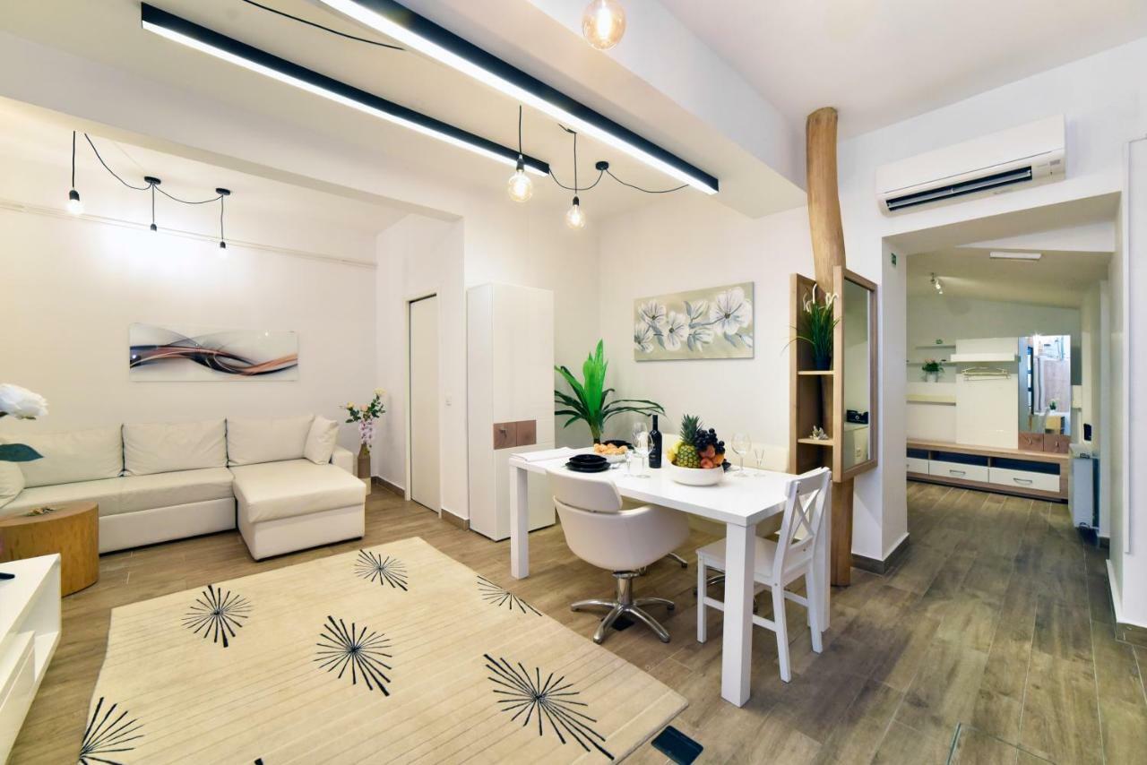 Ban Jelacic Apartment Zagreb Extérieur photo